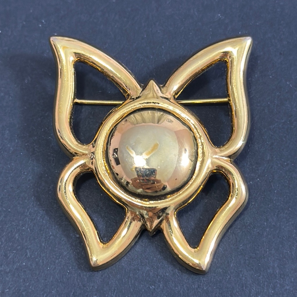 Vintage Lci Butterfly Brooch Pin Gold Tone Liz Claiborne Brushed